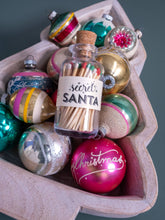 Chargez l’image dans le spectateur de la Galerie, Mini Apothecary Christmas Secret Santa Matches
